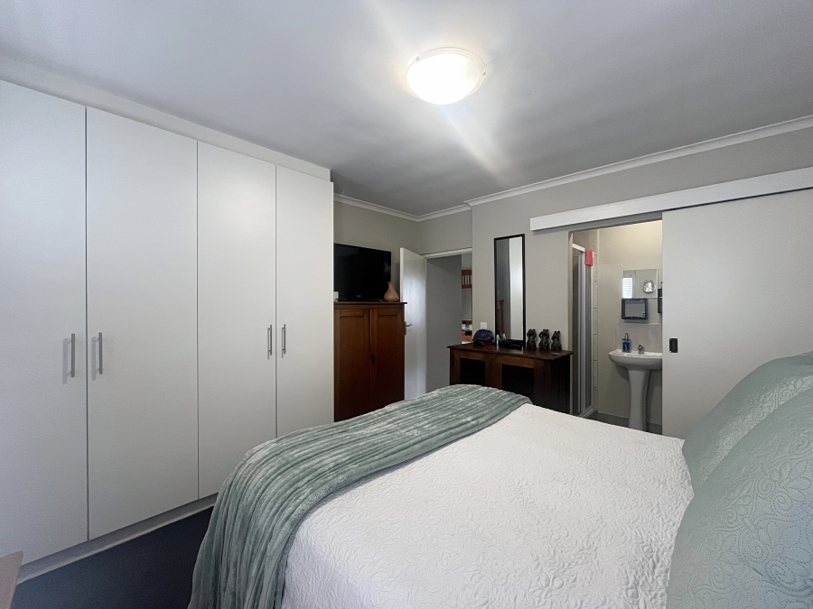 To Let 2 Bedroom Property for Rent in Brackenfell South Western Cape